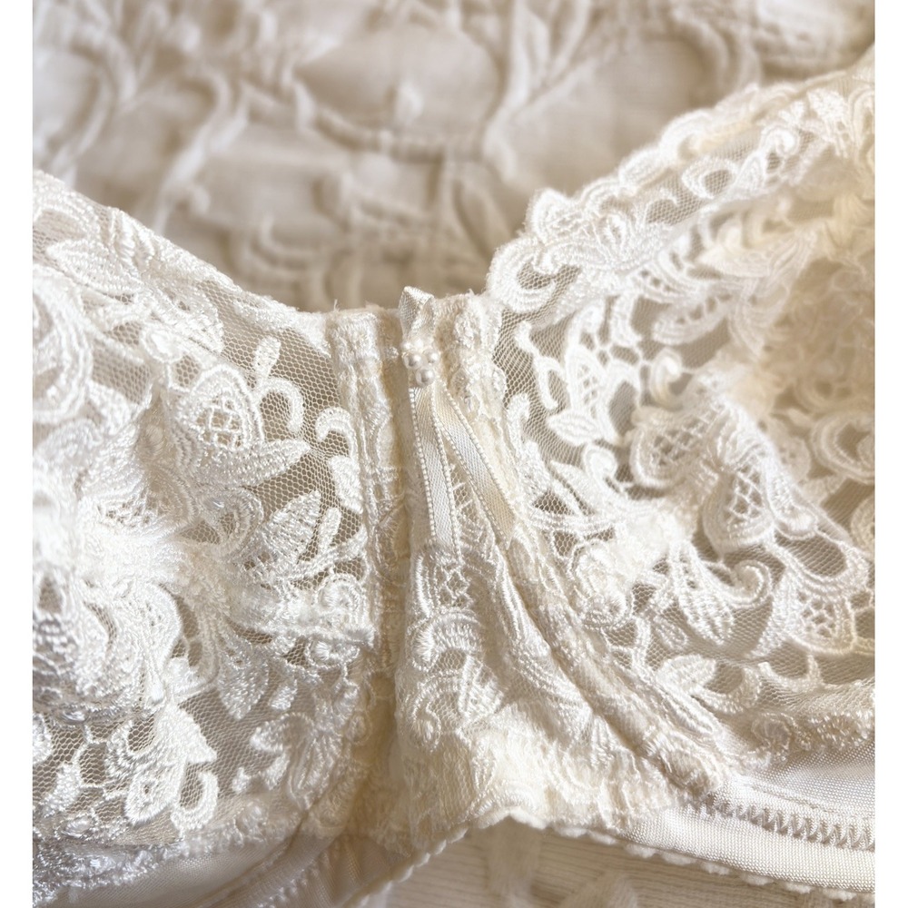 Wacoal Retro Chic Underwire Bra 38DD Cream Off White Floral Lace Mesh 85109